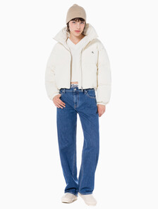 Buy 여성 볼륨 넥 크롭 다운 푸퍼 in color WHITE