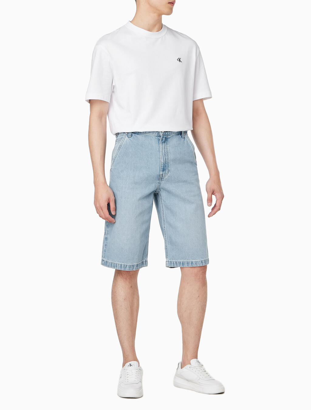Buy 남성 90's 라이트블루 카펜터 버뮤다 데님 쇼츠 in color REFLECTION BLUE