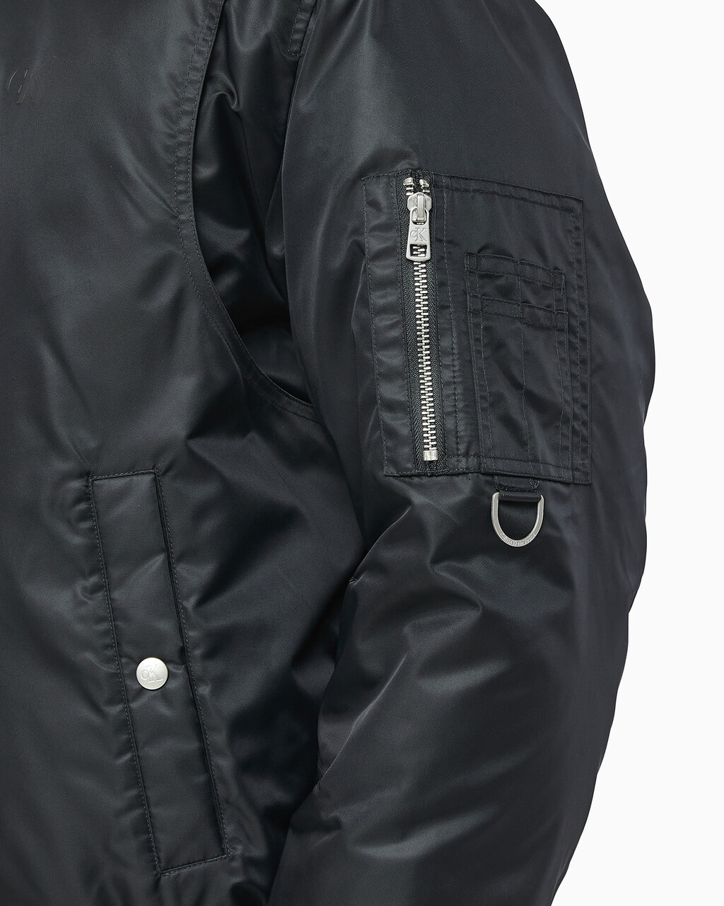 Buy 남성 후디 보머 다운 자켓 in color CK BLACK