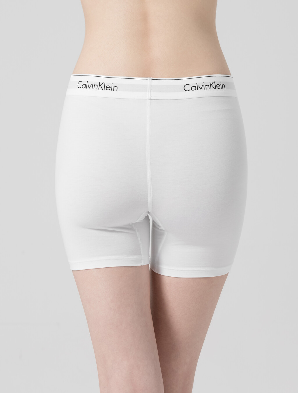Buy 여성 모던코튼 박서 브리프 in color WHITE