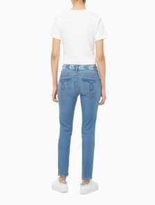 Buy 여성 바디핏 미드블루 앵클 데님 in color MID BLUE BACK EMBRO