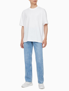 Buy 남성 오버핏 인스티튜셔널 로고 반팔 티셔츠 in color BRIGHT WHITE