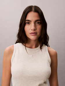 Buy 여성 모노그램 패치 와플 레이서 탱크 in color VANILLA HEATHER