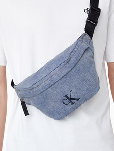 Buy 남성 로고 데님 웨이스트 백 in color DENIM