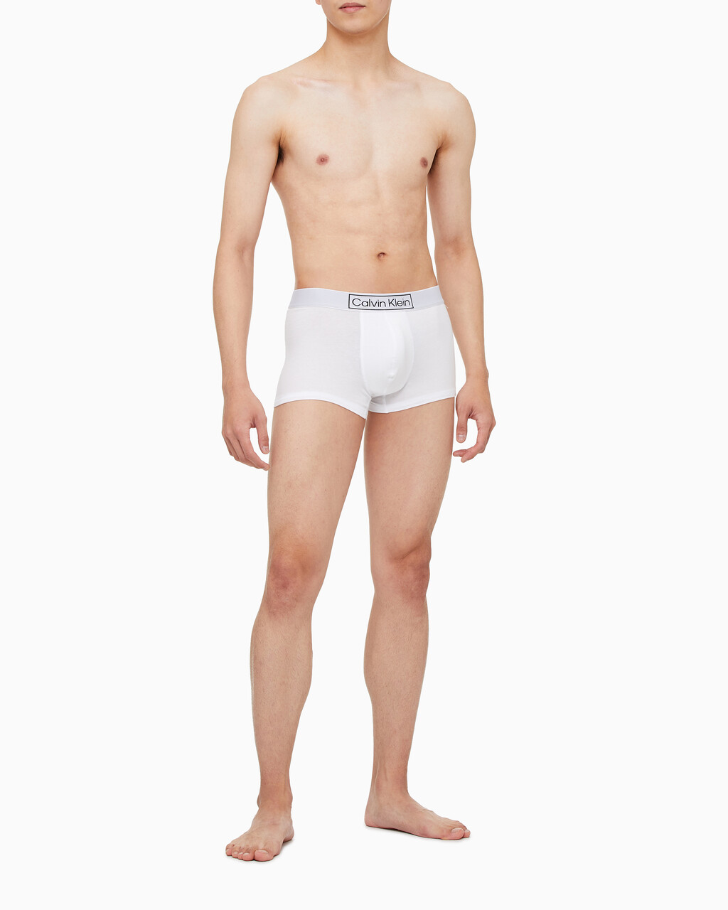 Buy 남성 CK 리이미진드 헤리티지 3PK 트렁크 in color BLACKGREY HEATHERWHITE