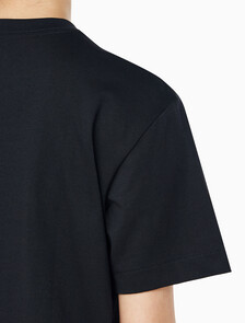Buy 여성 박시핏 반팔 티셔츠 in color BLACK