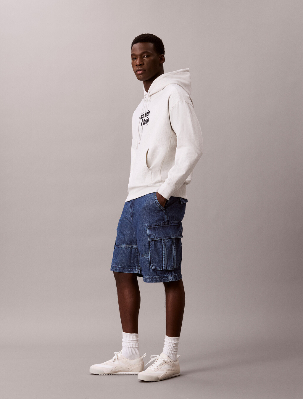 Buy 90s 카고 데님 쇼츠 in color Mid Blue