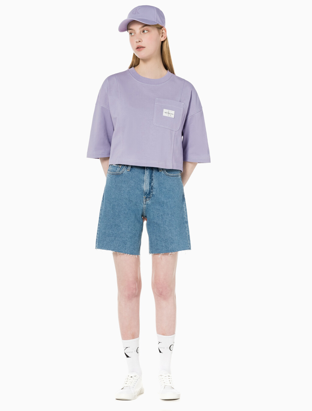 Buy 여성 패션 오버핏 크롭티 in color LAVENDER