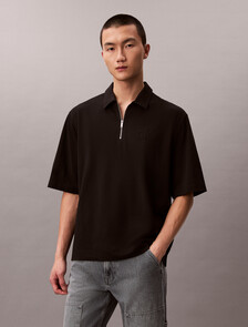 Buy 남성 릴렉스드핏 쿨링 피크 엠보스드 폴로 티 in color BLACK