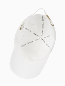 Buy 남녀공용 CKJ 그래픽 로고 볼캡 in color BRILLIANT WHITE