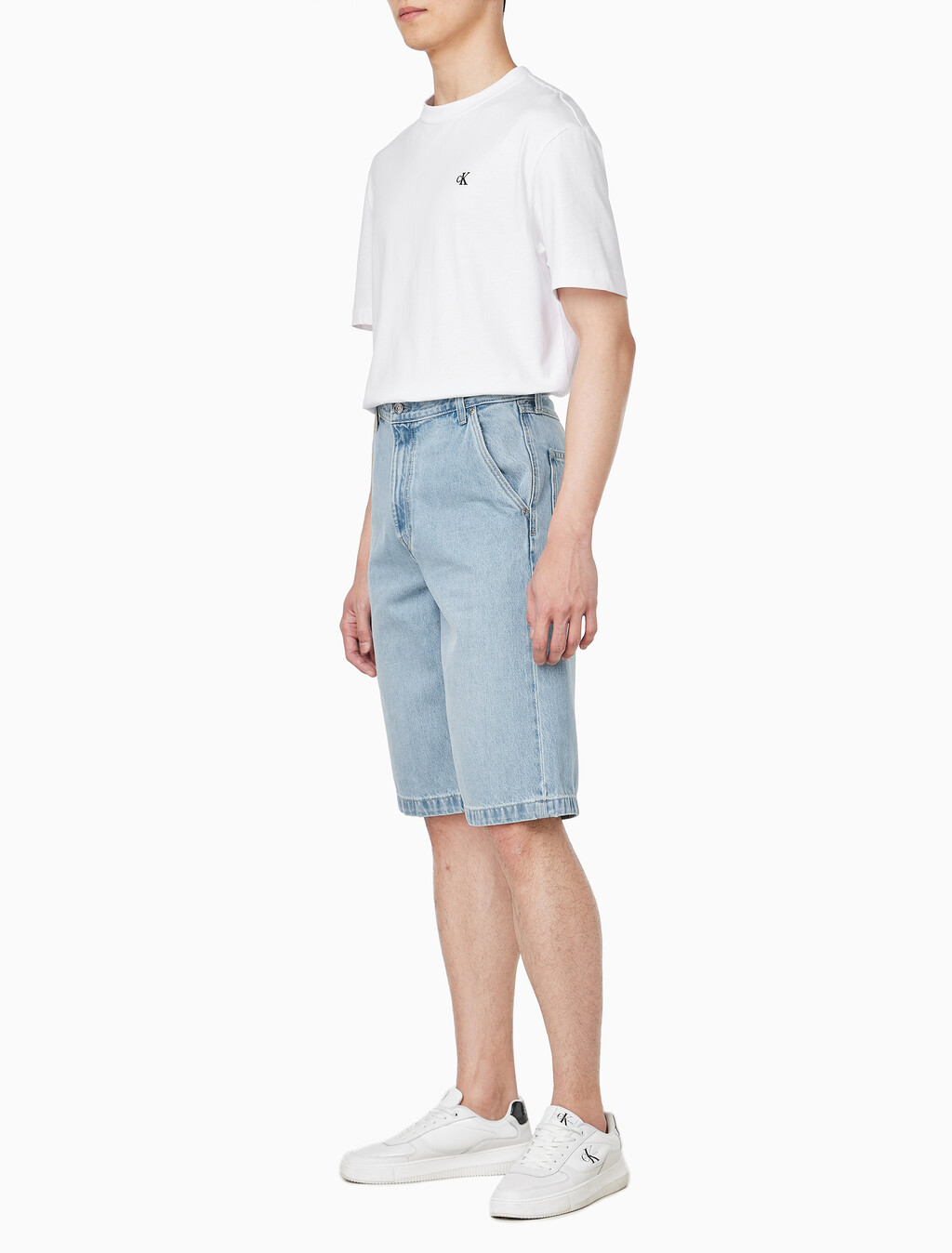 Buy 남성 90's 라이트블루 카펜터 버뮤다 데님 쇼츠 in color REFLECTION BLUE