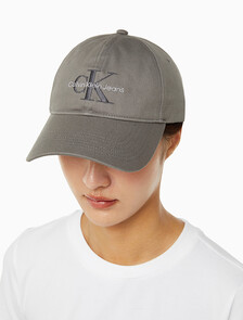 Buy 남녀공용 CKJ 모노그램 엠브로이더리 볼캡 in color CHARCOAL