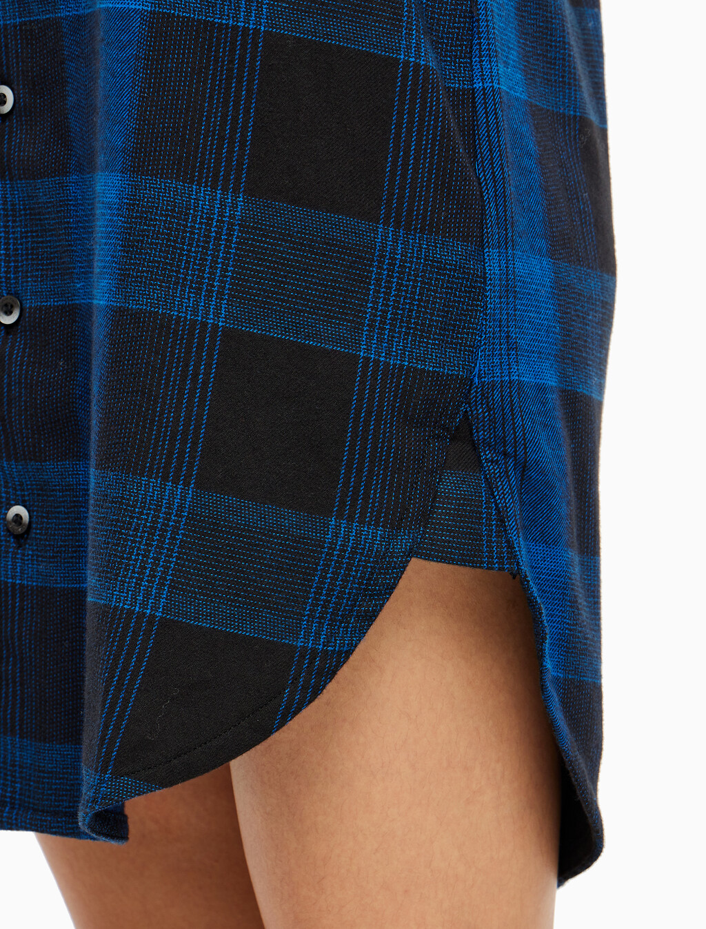 Buy 여성 플란넬 파자마 롱슬리브 나이트 셔츠 in color BLACK FLANNEL