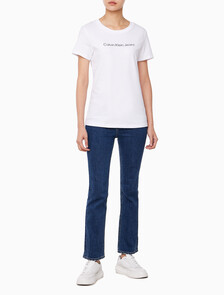 Buy 여성 슬림핏 인스티튜셔널 로고 반팔 티셔츠 in color BRILLIANT WHITE