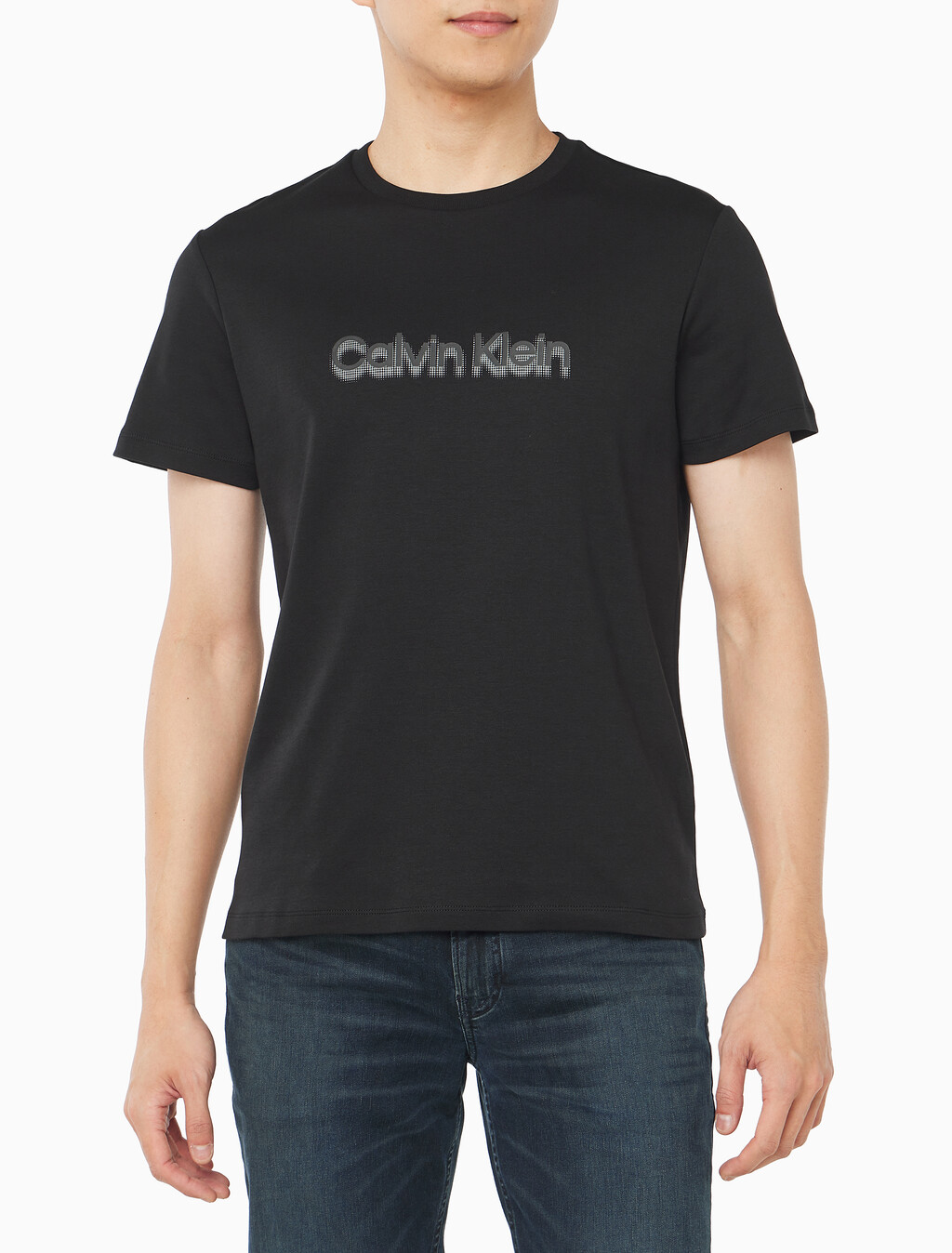 Buy 슬림핏 캘빈클라인 로고 티 in color BLACK