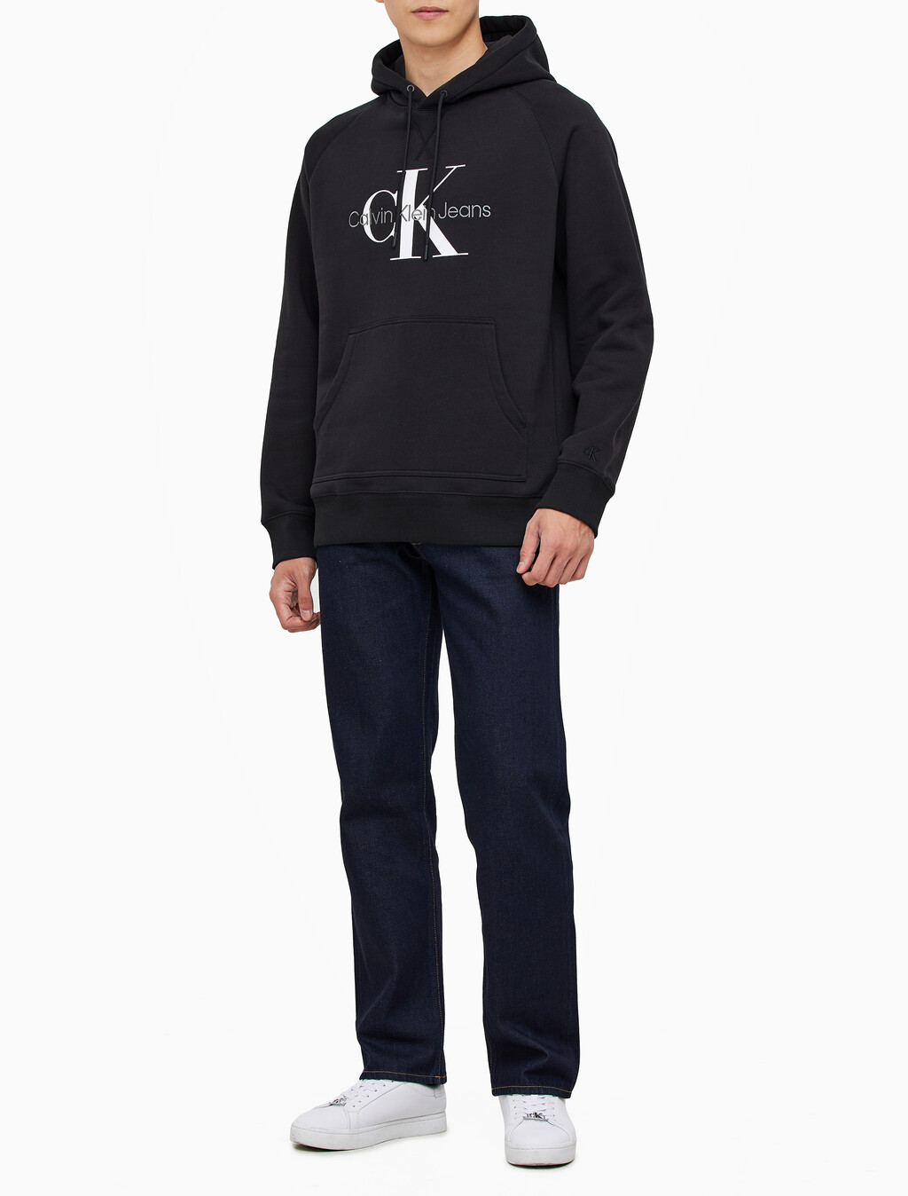 Buy 남성 롱슬리브 릴렉스핏 모노그램 기모후디 in color CK BLACK