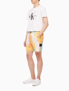 Buy 남성 올오버 그래픽 프린트 쇼츠 in color ANCIENT WHITE/EGGSHELL