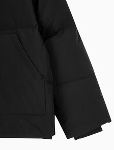 Buy 여성 숏랭스 스탠드 카라 푸퍼 다운 재킷 in color CK BLACK