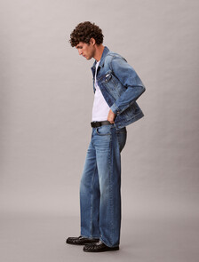 Buy 90S 스트레이트핏 진 in color Mid blue