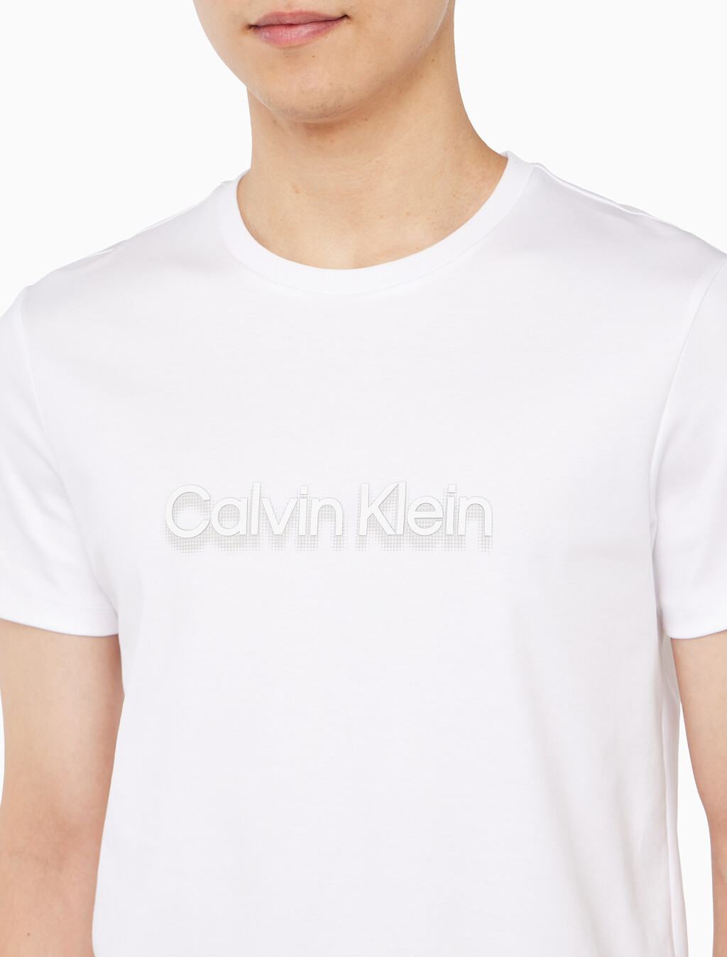 Buy 슬림핏 캘빈클라인 로고 티 in color BRIGHT WHITE