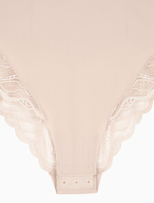 Buy 여성 센슈얼 스트레치 레이스 바디수트 in color CEDAR