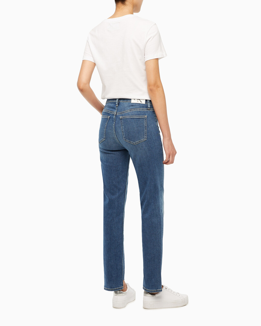 Buy 여성 하이라이즈 슬림 스트레이트핏 다크블루 데님 in color MID BLUE BACK EMBRO