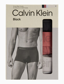 Buy 남성 CK 블랙 3PK 로우 라이즈 트렁크 in color Charcoal / Dark Pink / White