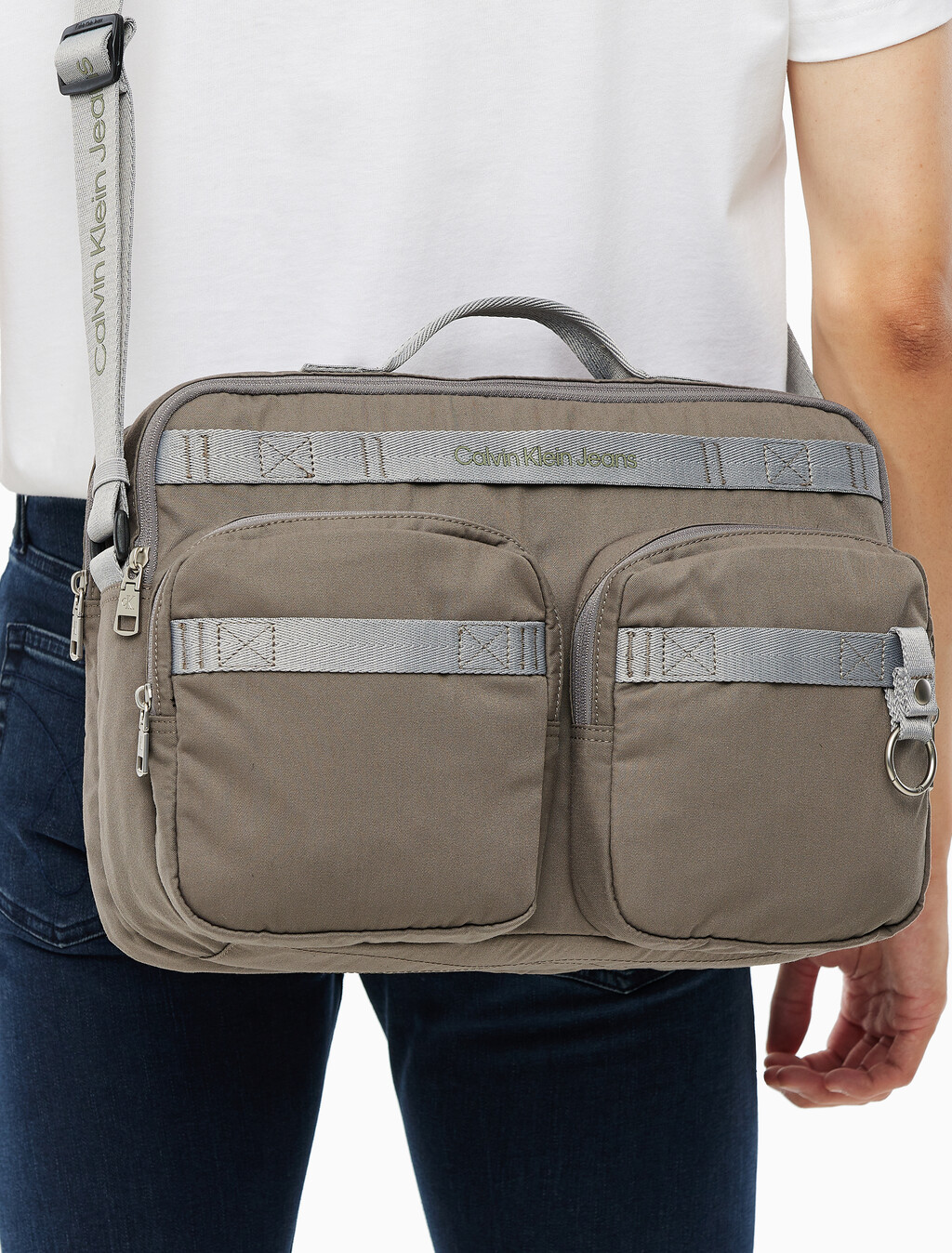 Buy 남성 CKJ 울트라라이트 크로스백 in color KHAKI GREY