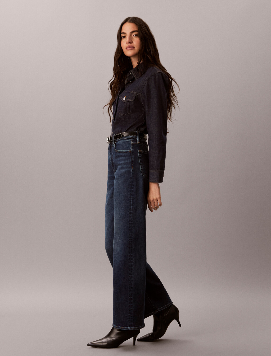 Buy 여성 아시아 와이드 틴티드 다크블루 데님 in color Dark Blue