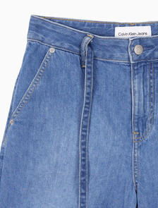 Buy 여성 하이라이즈 와이드 레그 데님 쇼츠 in color MID BLUE BACK EMBRO