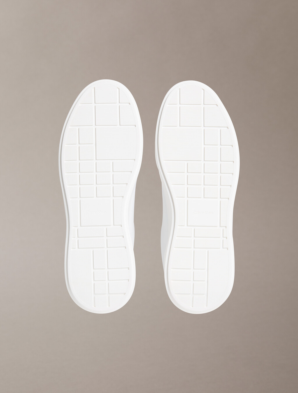 Buy 남성 미네르바 청키 레더 레이스업 컵솔 스니커즈 in color Bright White/Desert Taupe