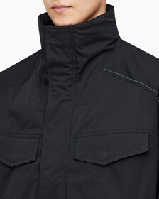 Buy 남성 리트렉터블 후드 필드 자켓 in color CK BLACK