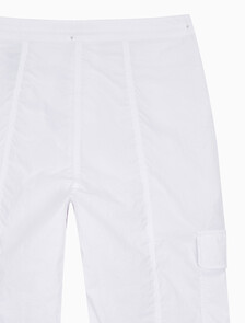 Buy 여성 소프트터치 화이트 카고 팬츠 in color BRIGHT WHITE