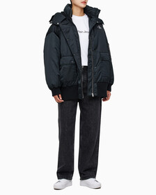 Buy 여성 아카이브 오버사이즈 후디 보머 패딩 in color CK BLACK