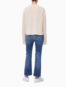Buy 여성 롱슬리브 라운드넥 스웨터 in color NEUTRAL TAN