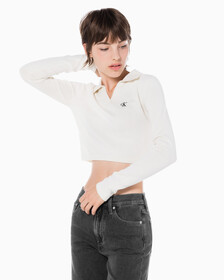 Buy 여성 브이넥 슬림 크롭 스웨터 in color WHITE