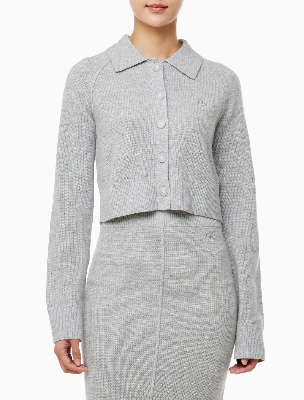 Buy 여성 버튼 가디건 in color LIGHT GREY HEATHER