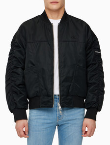 Buy 남성 리버서블 퀼팅 봄버 자켓 in color CK BLACK