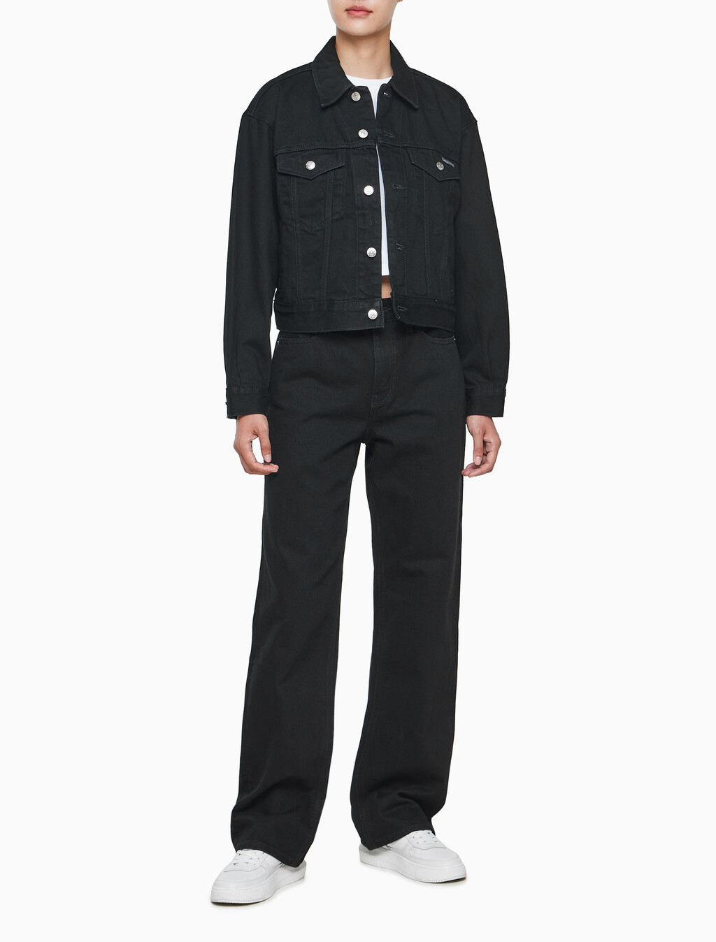 Buy 여성 90'S 히어로 트러커 자켓 in color BLACK