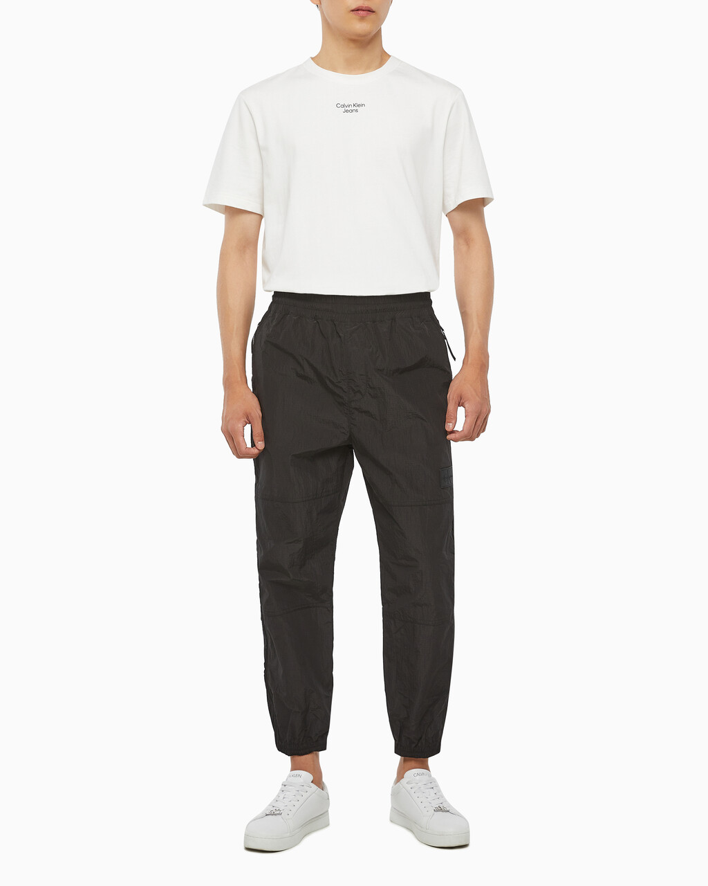Buy 남성 사이즈 지퍼 조거 팬츠 in color CK BLACK