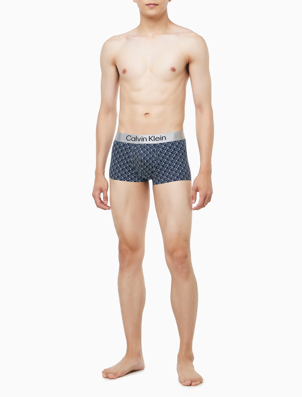 Buy 남성 브러시드 마이크로파이버 스트레치 로우 라이즈 트렁크 in color Blue