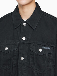 Buy 여성 90'S 히어로 트러커 자켓 in color BLACK