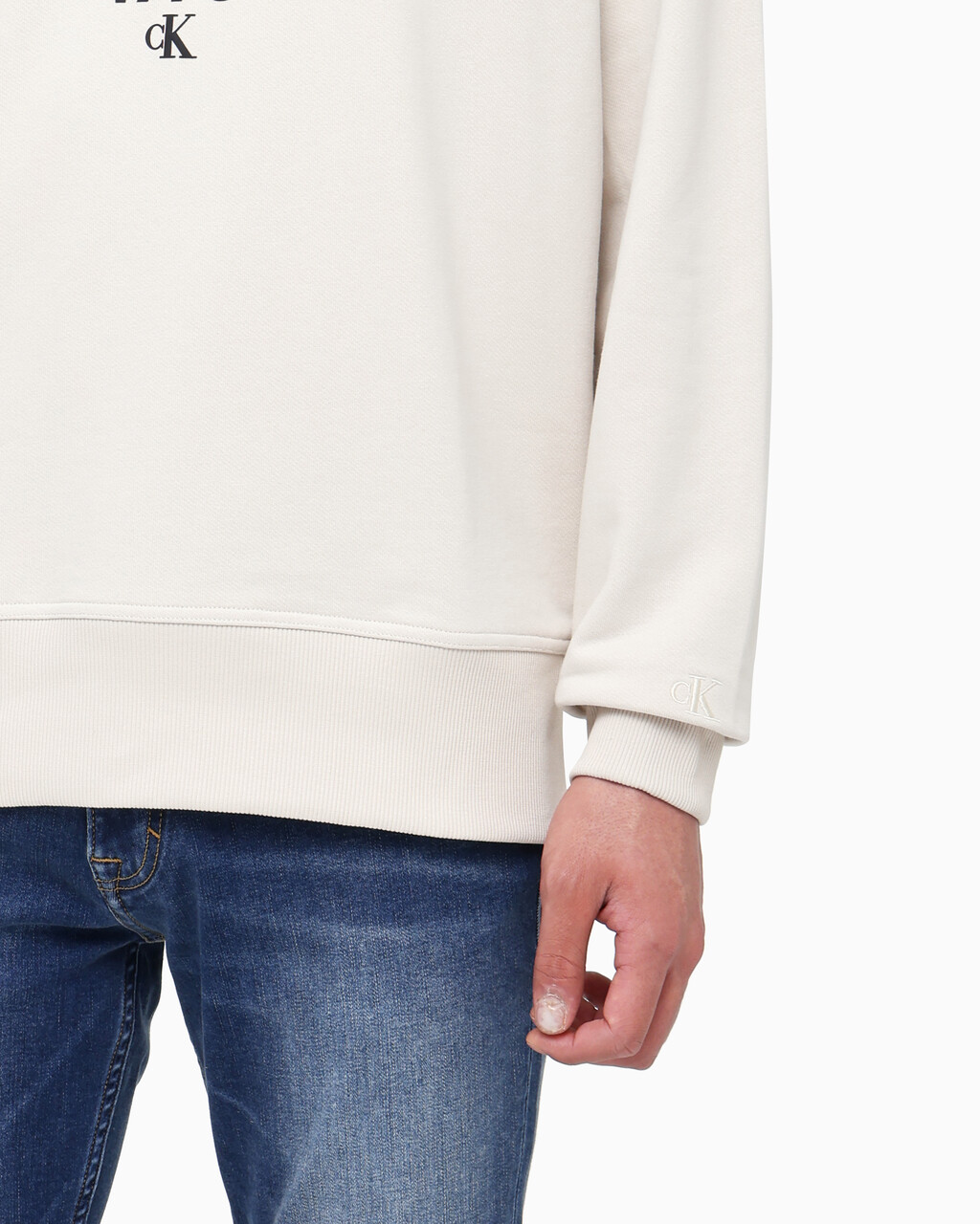 Buy 남성 커브 1978 로고 크루넥 스웨트셔츠 in color BLUR FLORAL_BLACK