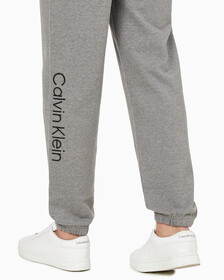 Buy 남성 스탠다드 로고 테리 조거팬츠 in color MEDIUM GREY HEATHER