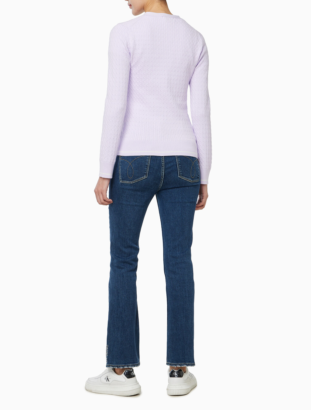 Buy 여성 우븐라벨 케이블 가디건 in color Light Pink