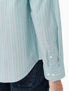 Buy 스트라이프 워시드 옥스포드 이지셔츠 in color Wild Green