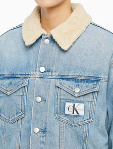 Buy 여성 쉐르파 데님 자켓 in color CHALKY BLUE