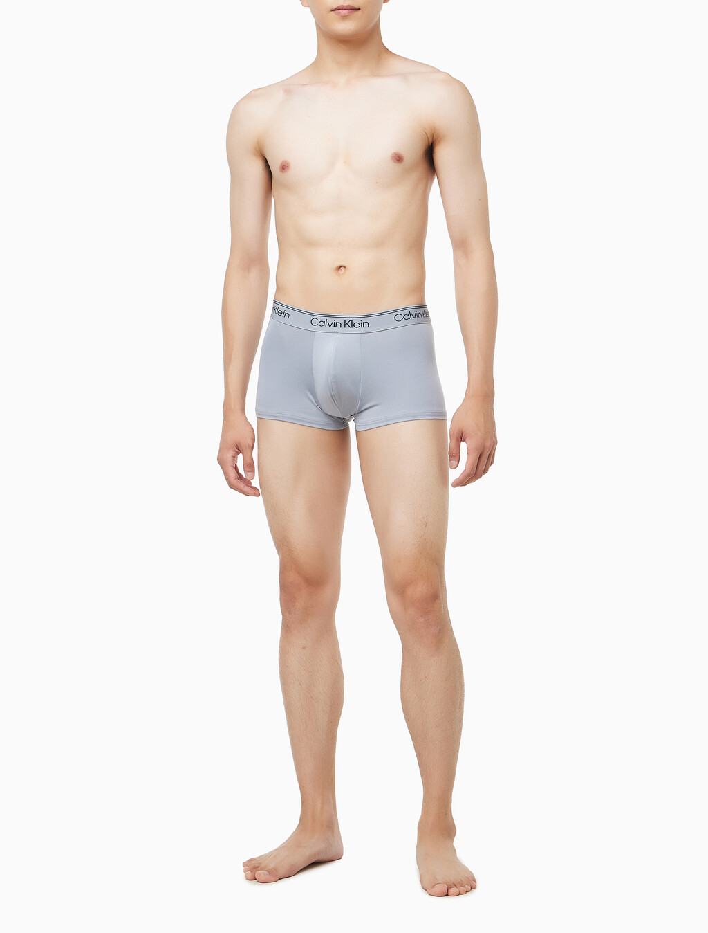 Buy 남성 마이크로 스트레치 3팩 로우 라이즈 트렁크 in color Black / Grey / Red