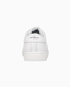 Buy 남성 로마 클래식 컵솔 스니커즈 in color BRIGHT WHITE