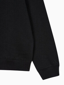 Buy 남녀공용 릴렉스핏 스몰 모노그램 로고 기모 스웨트셔츠 in color CK BLACK